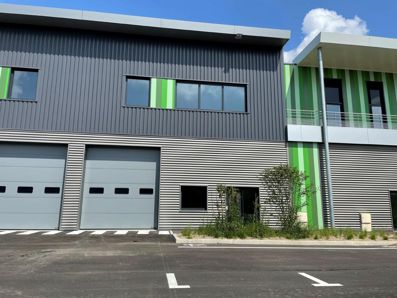 Local d'activité Conflans-Sainte-Honorine 1810m² Location local d'activité Conflans-Sainte-Honorine Yvelines OLACT2105956 1